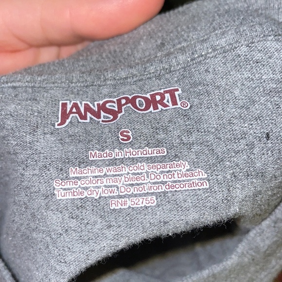 Breckinridge CO long sleeve - Picture 3 of 3